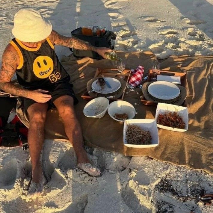 Regata Smiling Face Drew House