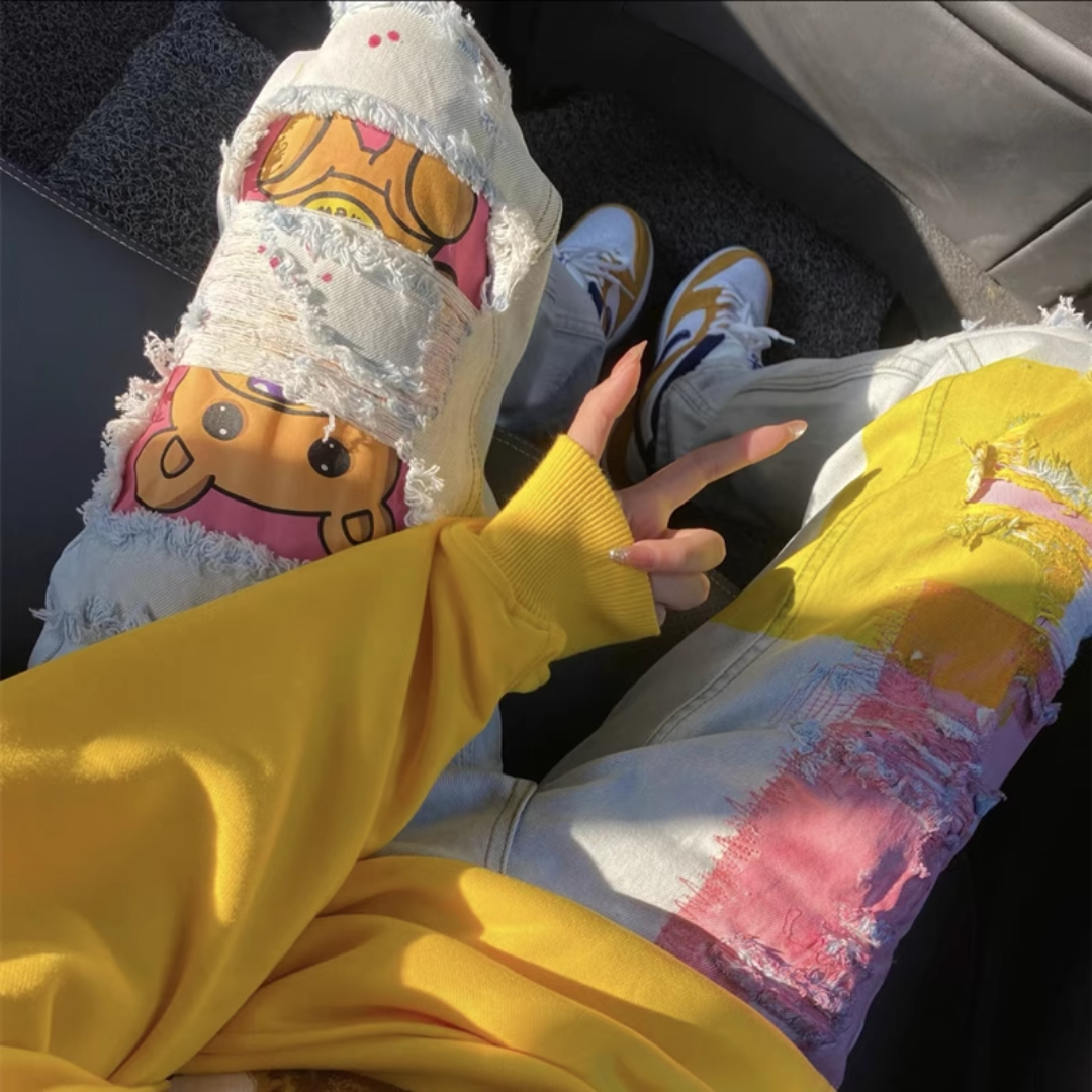 Calça Rasgada Drew House "Mascot Bear"