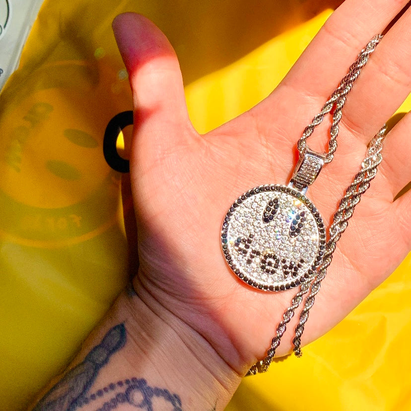 Cordão Diamante Prata "Smile Mascot" - PRONTA ENTREGA