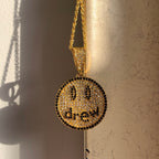 Cordão Diamante Cravejado Dourado "Smile Mascot" Drew House